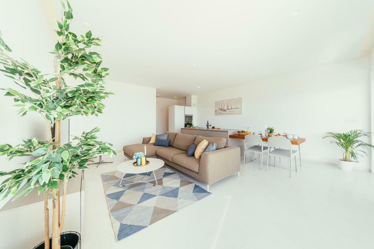 Unique Luxury Designers Apartment Right Next To The Beach Sukosan Exterior photo